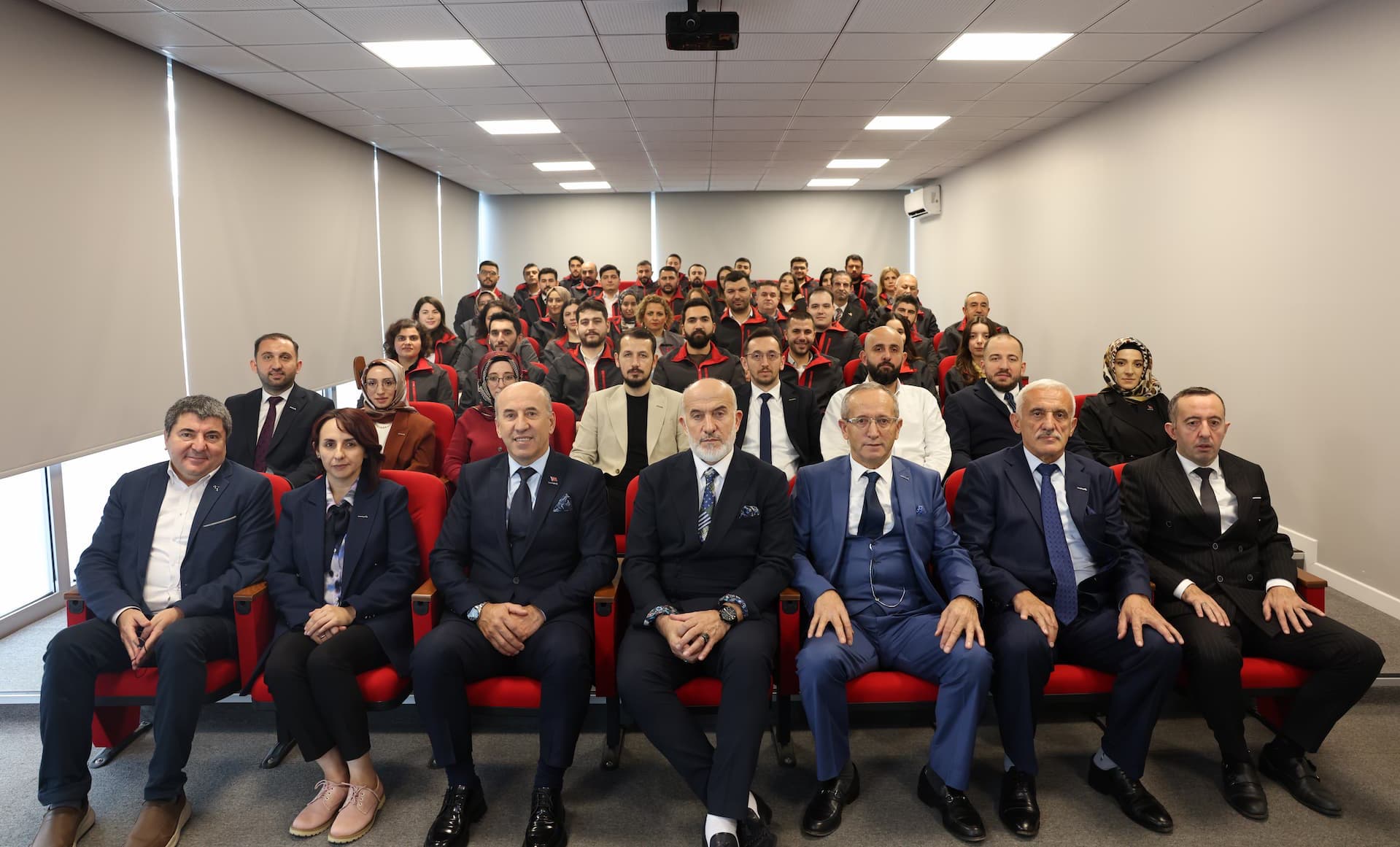 Karakaya86 yönetim ekibi ve çalışanları